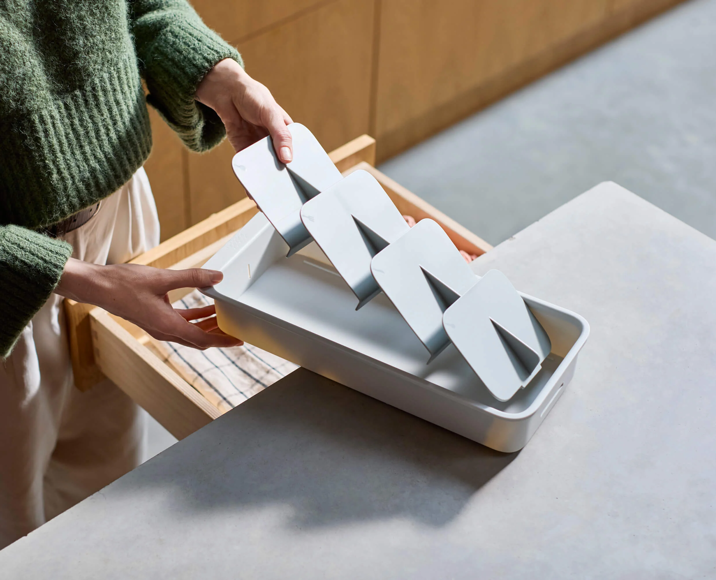 DrawerStore™ Large Tiered Cutlery Organizer - Image 4