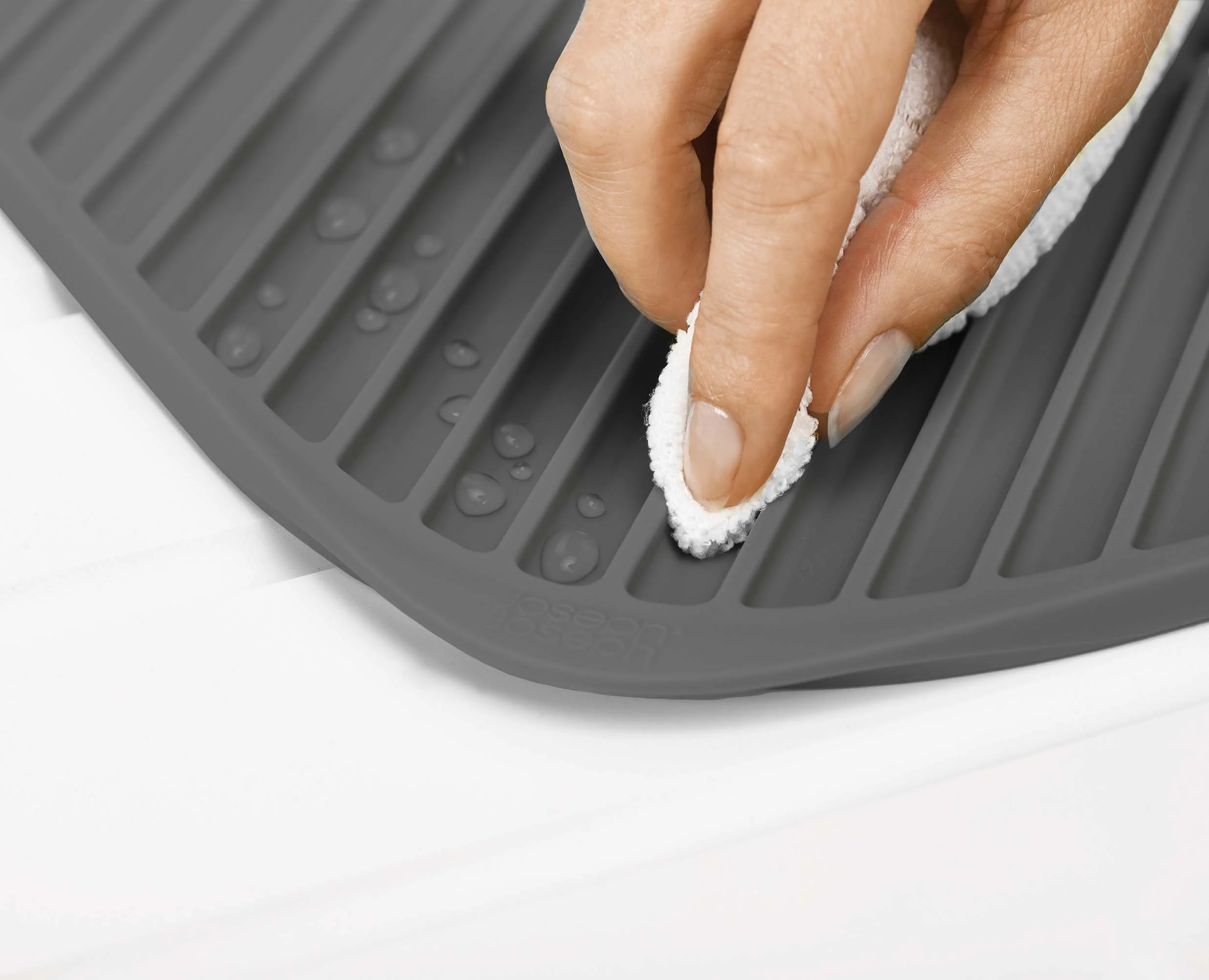 Flume™ Gray Dish Draining Mat - Image 6