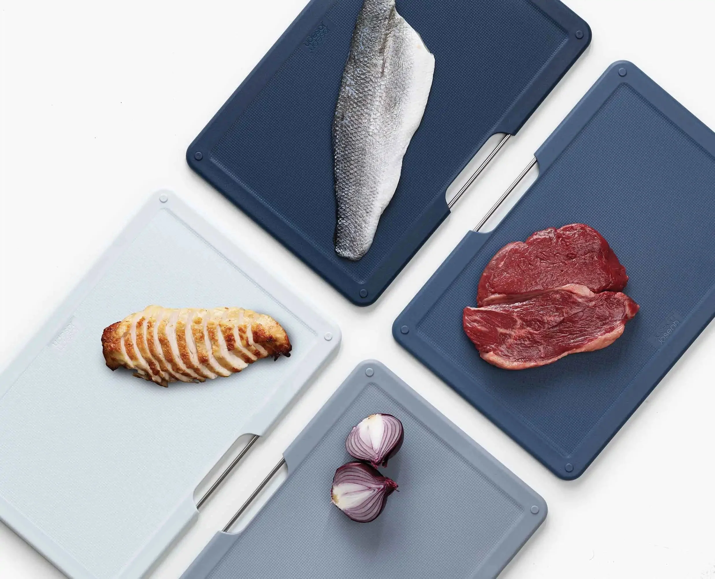 Folio™ 4-piece Gray Cutting Board Set Regular - Image 6