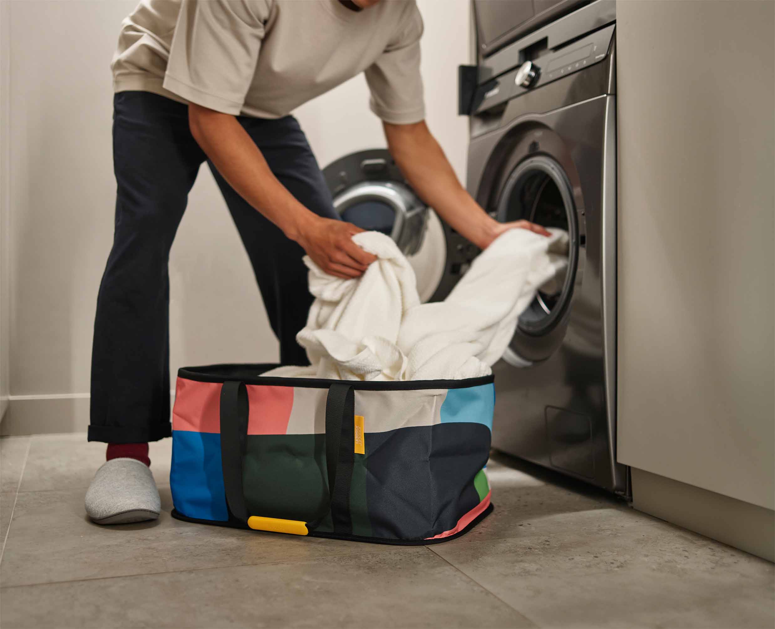 Hold-All™ Collapsible 35L Laundry Basket x Jonathan Lawes - Image 3