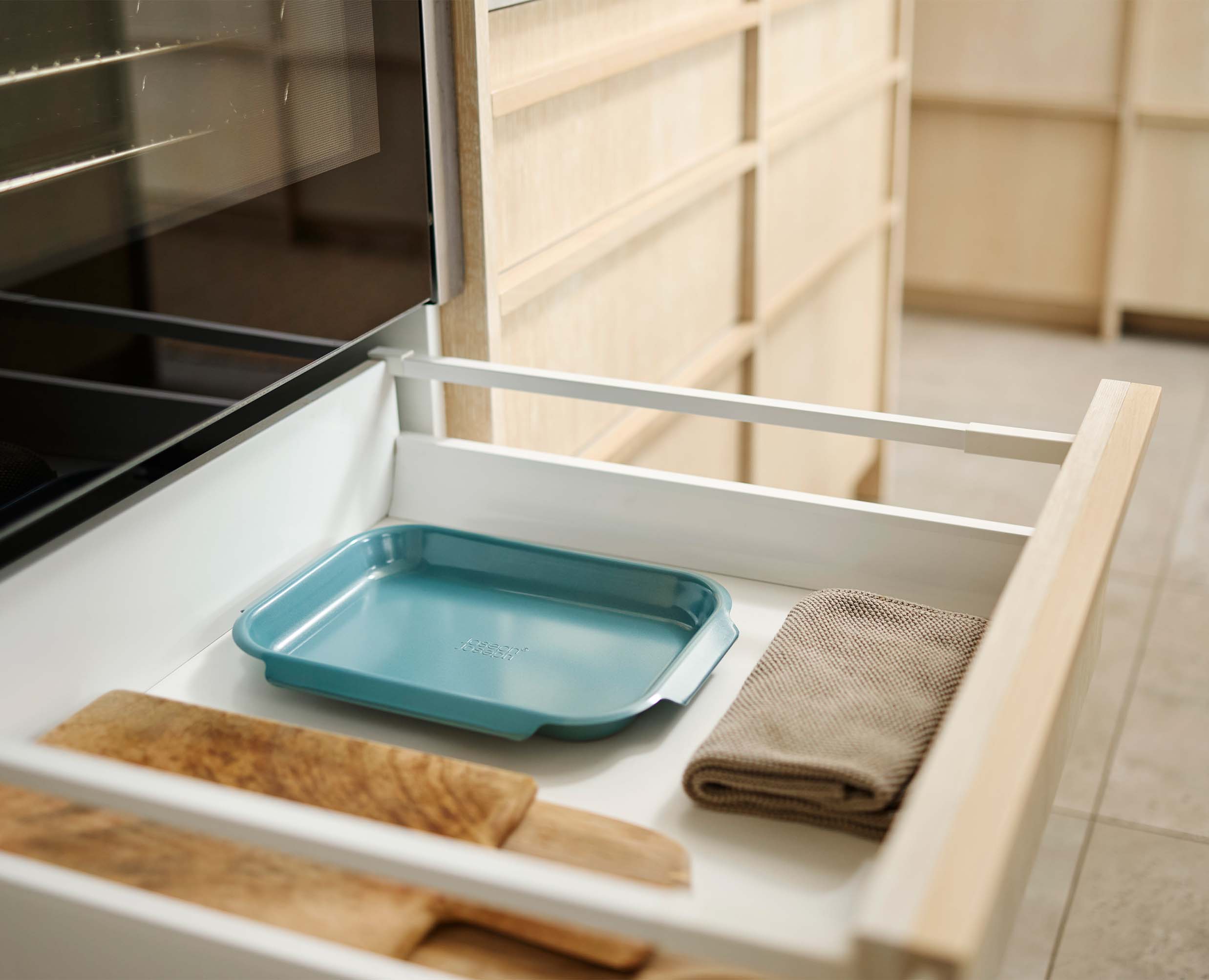 Nest™ Bake Non-Stick Small Blue Baking Sheet - Image 3