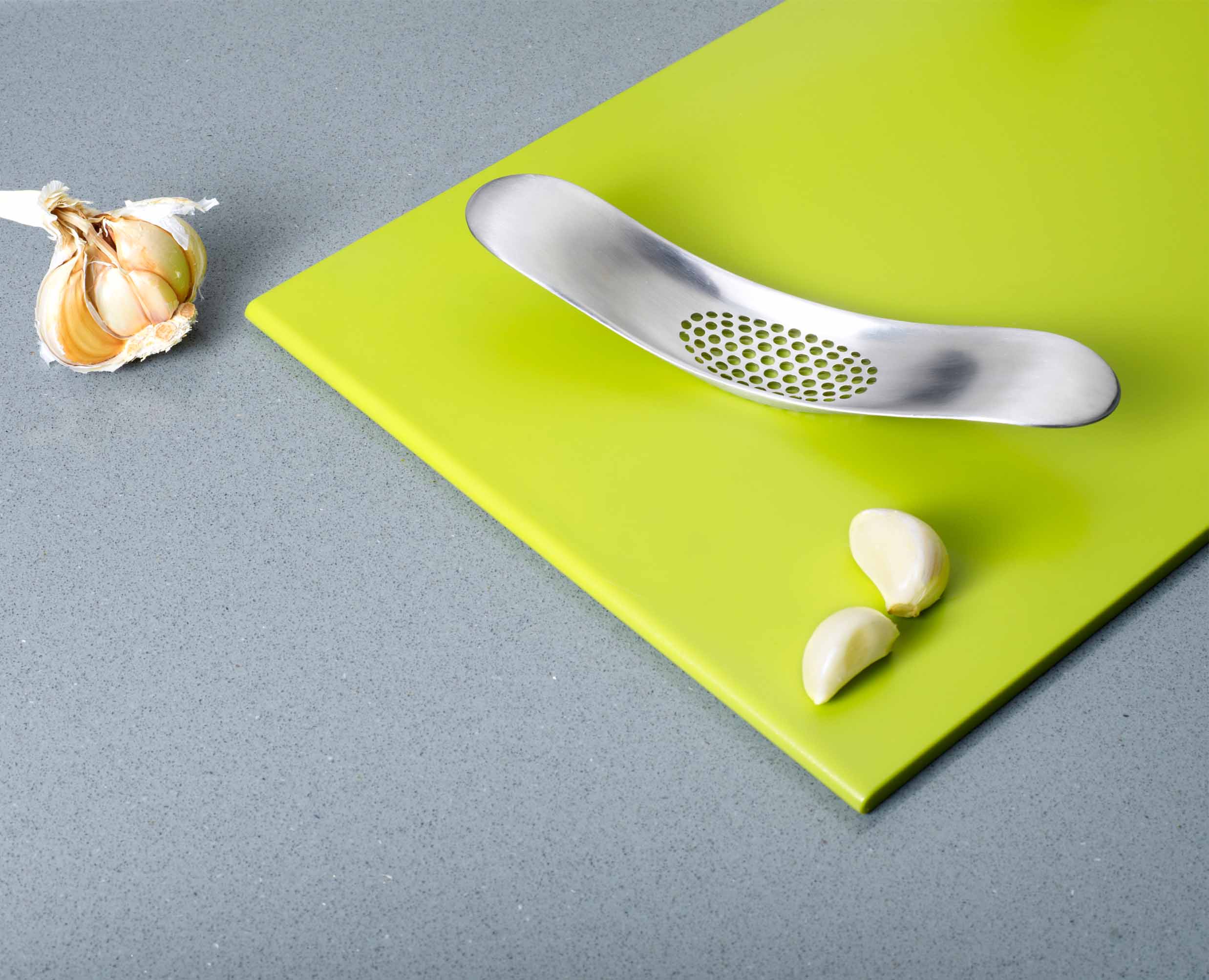 Rocker™ Silver Garlic Crusher - Image 3