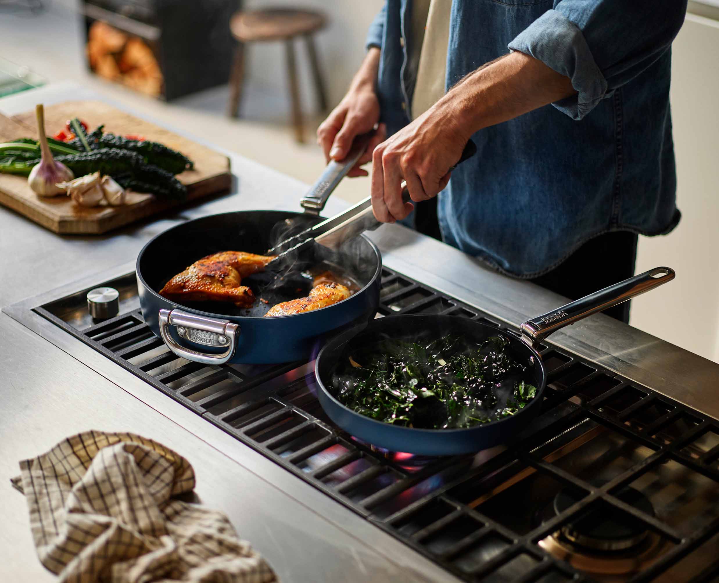 Space Folding Handle Ceramic Non-stick 4.4 Qt. Blue Sauté Pan - Image 3