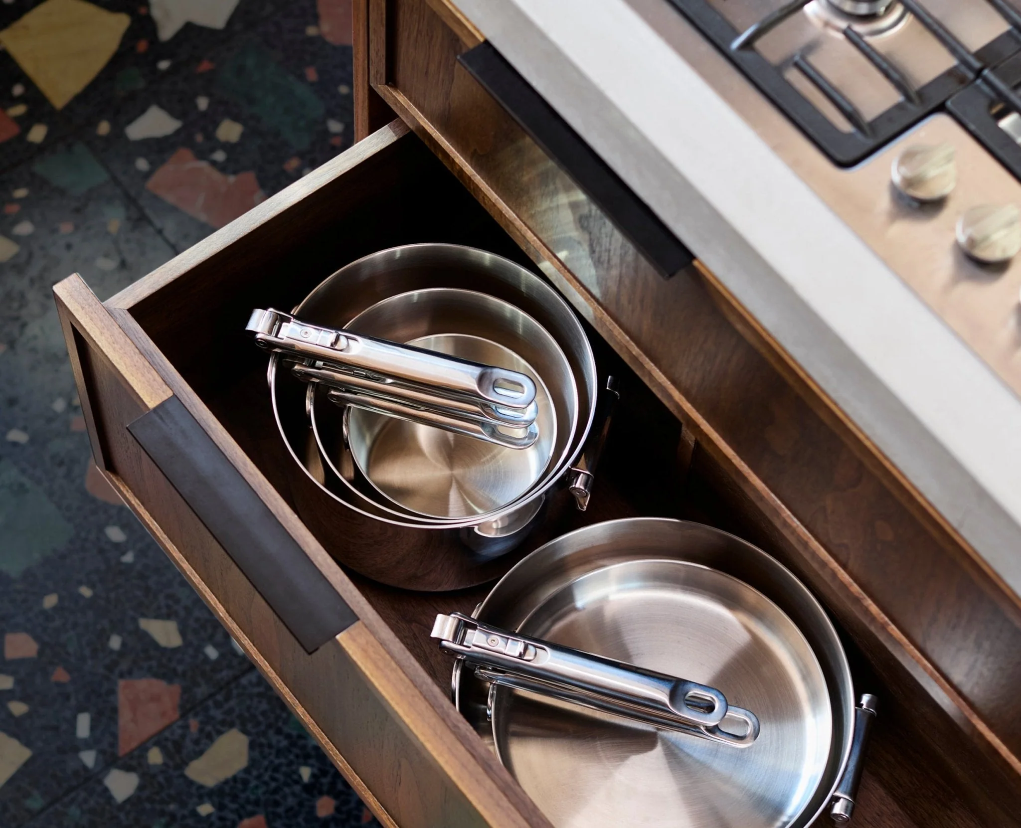 Space Steel Folding Handle 10-Piece Cookware Set - Image 6