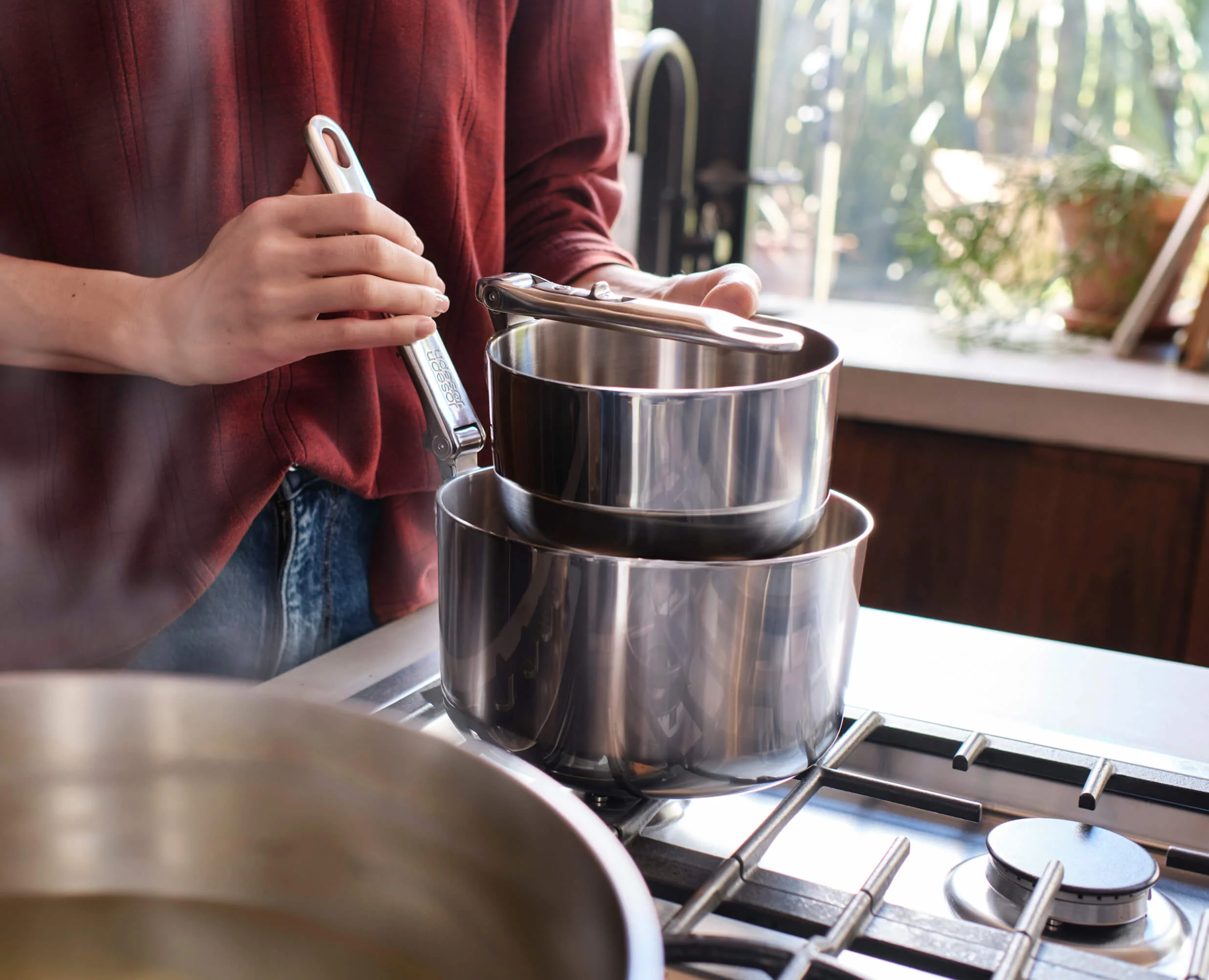 Space Steel Folding Handle 8-Piece Cookware Set - Image 5