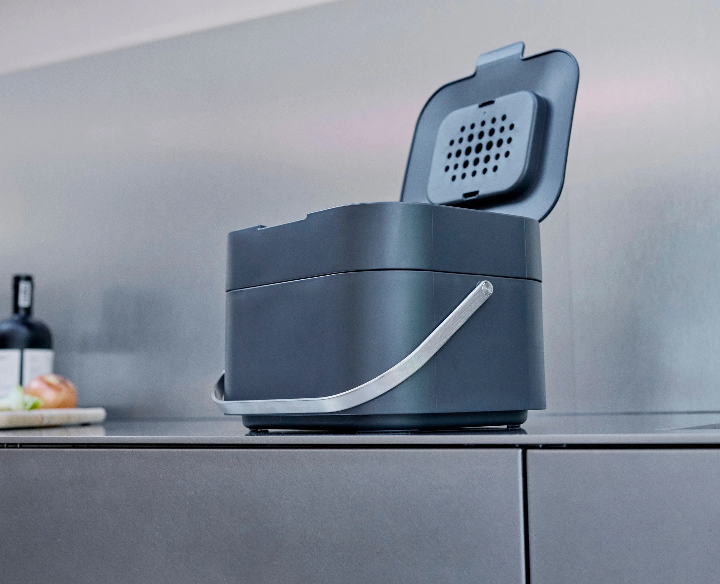 Stack 4L Grey Food Waste Caddy - Image 7
